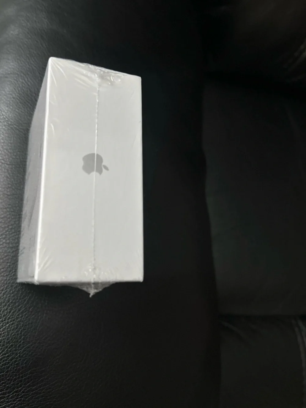 Apple AirPods Pro (2nd Generation) White Bluetooth In-Ear Earbuds MagSafe Case